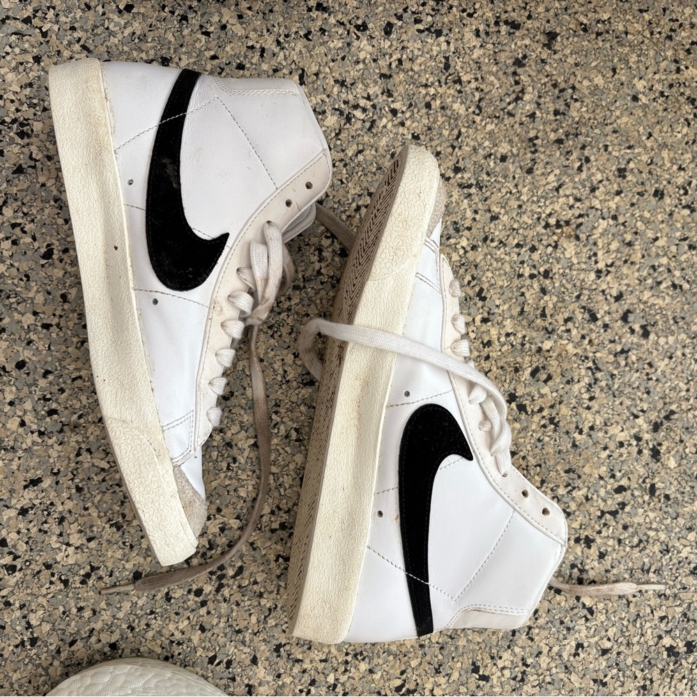 Nike White and Black Athletic Shoes
